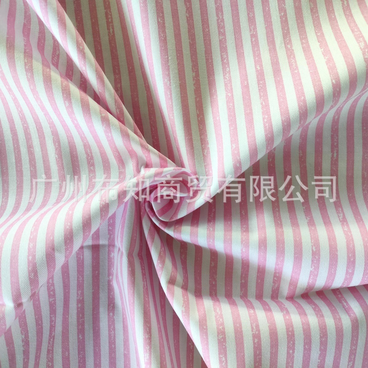 Cross-border hot-selling pure cotton twill fabric, pure cotton pink striped fabric, home wear decorative fabric, sold by meter
