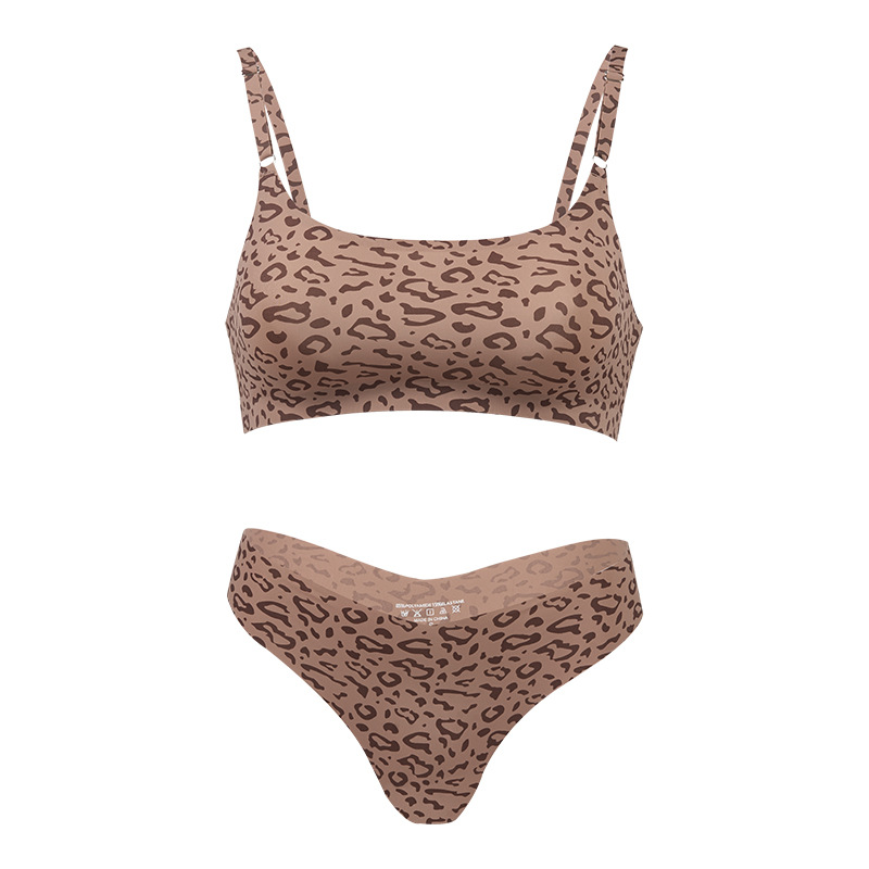Picture of plus size sexy bra suit women's ice silk seamless no steel ring small chest gathered leopard print women's underwear suit