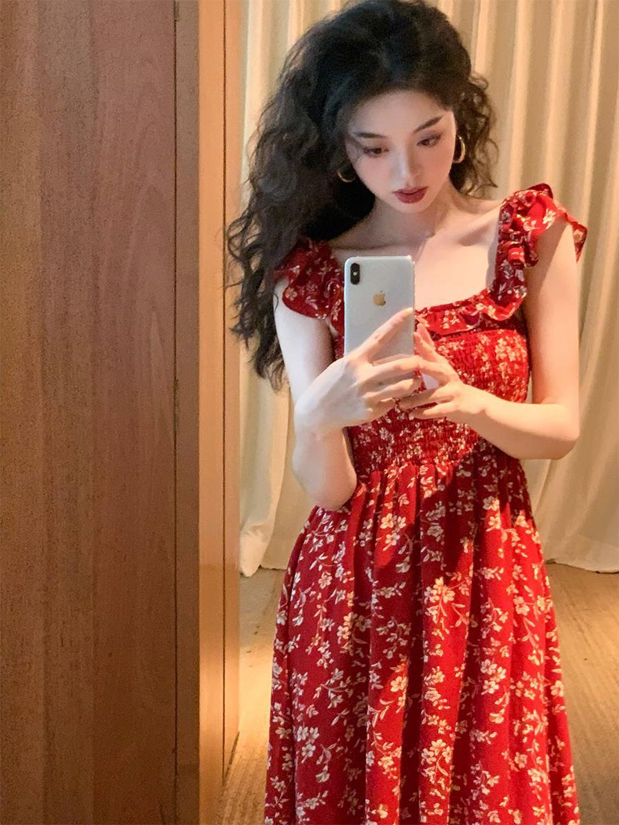French Retro Warm Red Floral Small Fly Sleeve Square Collar dress Summer New Tight Waist Slim Long Pear Shape