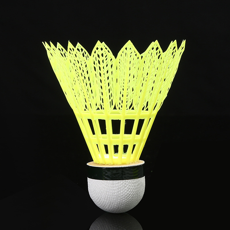 Picture of Manufacturers supply bionic nylon badminton 6 outdoor training cork ball head resistant to play elastic badminton