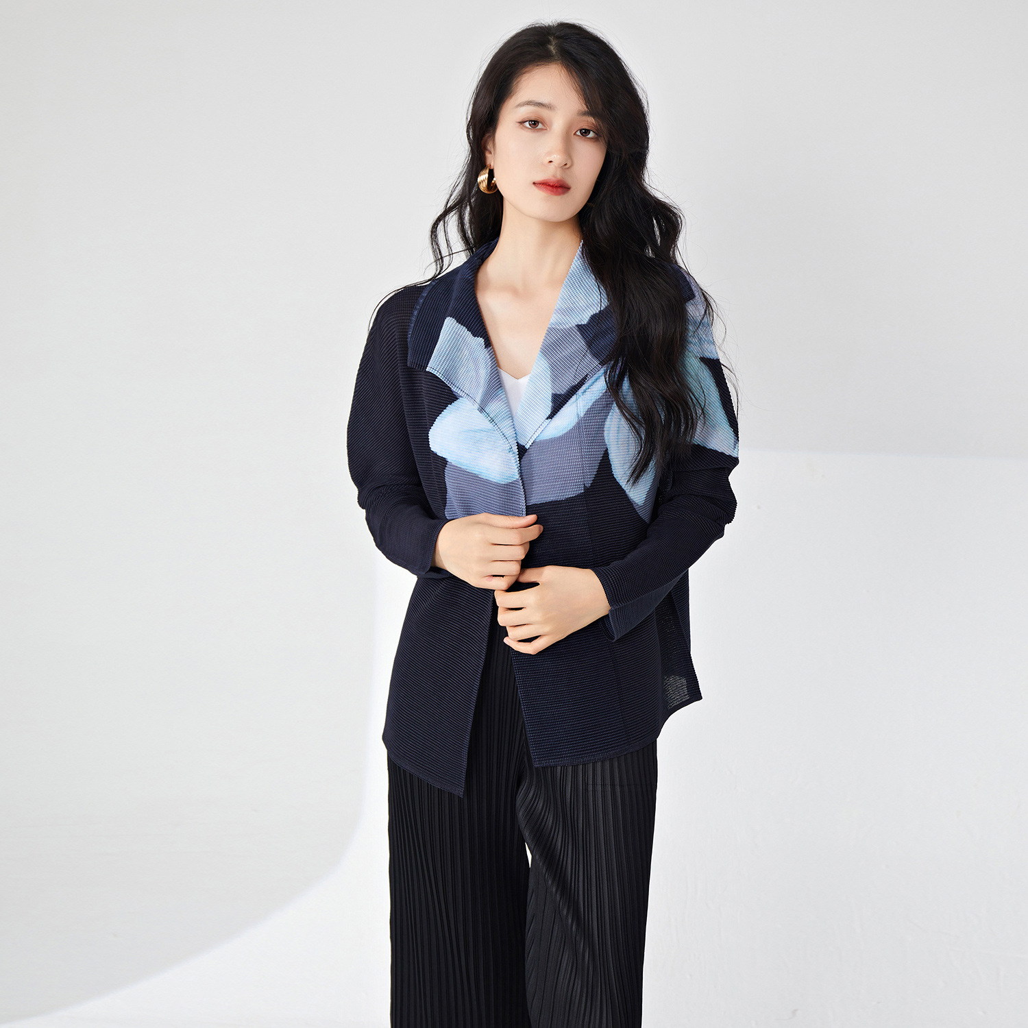Picture of Miyake Printed Early Spring Outwear Classy Women's Clothing European and American Cross-Border Loose Large Size Slim Versatile Casual Cardigan Top