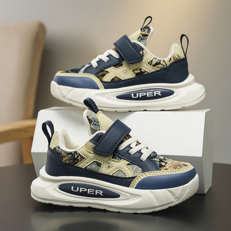 Picture of Boys' sneakers 2025 spring and autumn men's mesh fashion student girls' soft soles lightweight casual running shoes trend