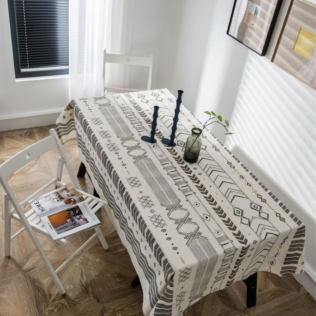 Picture of Yiman Qiyun Geometric Multicolor Printed Bohemian Style Living Room Household Tablecloth Printed Tablecloth Square Table