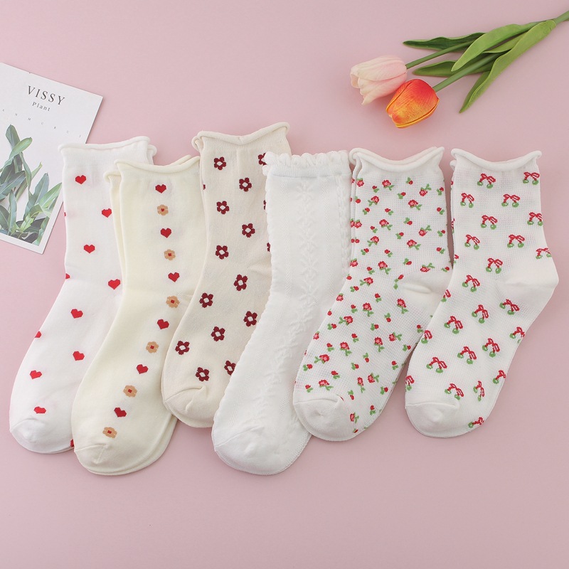 Summer Popular Small Heart Rolled Edge Mid-Tube Women's Socks Ins Trendy Socks Loose Socks