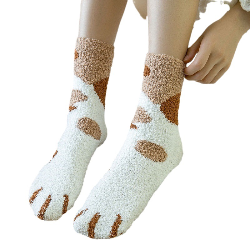 Coral velvet socks women's cross-border cat claw carpet velvet socks winter cute thickened floor sleeping plush socks mid-calf