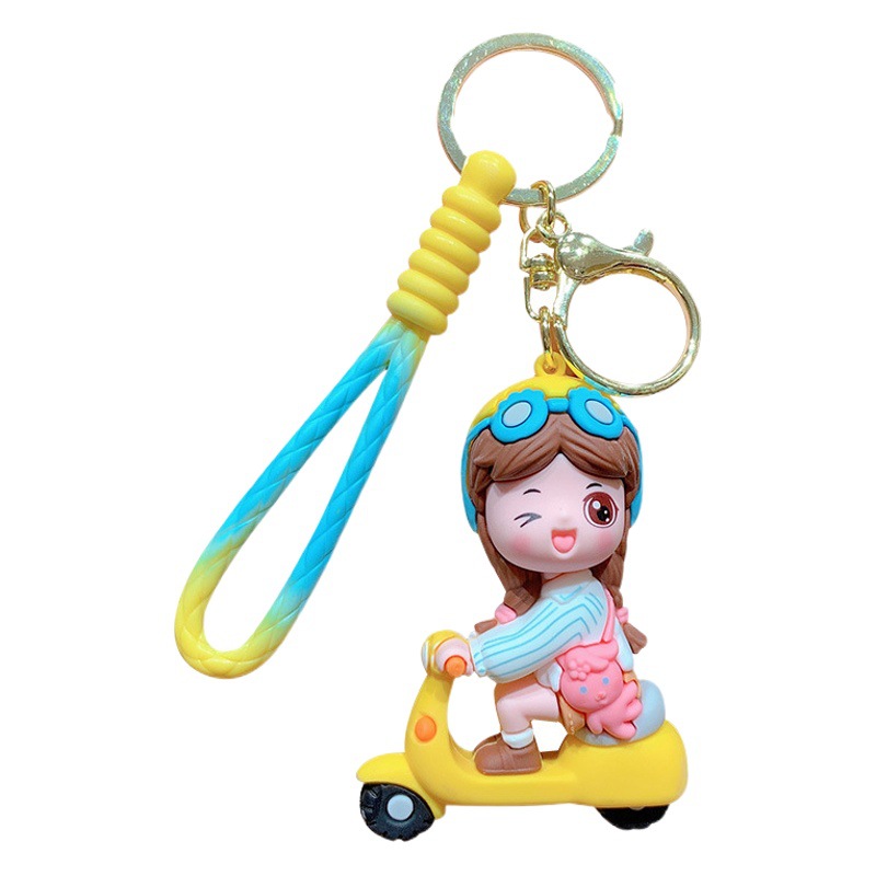 Creative Electric Car Keychain Pendant for Boys and Girls, Cute Couple Car Keychain Pendant, Valentine's Day Gift