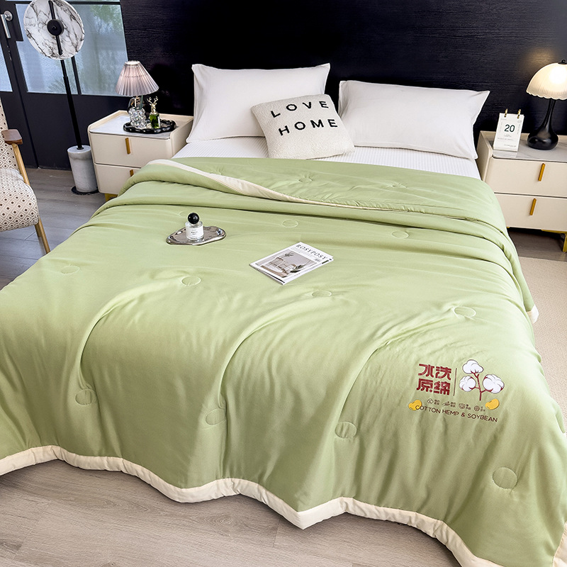 Picture of Summer Cool Quilt Student Dormitory Air-conditioning Quilt Summer Skin-friendly Naked Sleeping Quilt Cooling Breathable Summer Solid Color Quilt Quilt Core