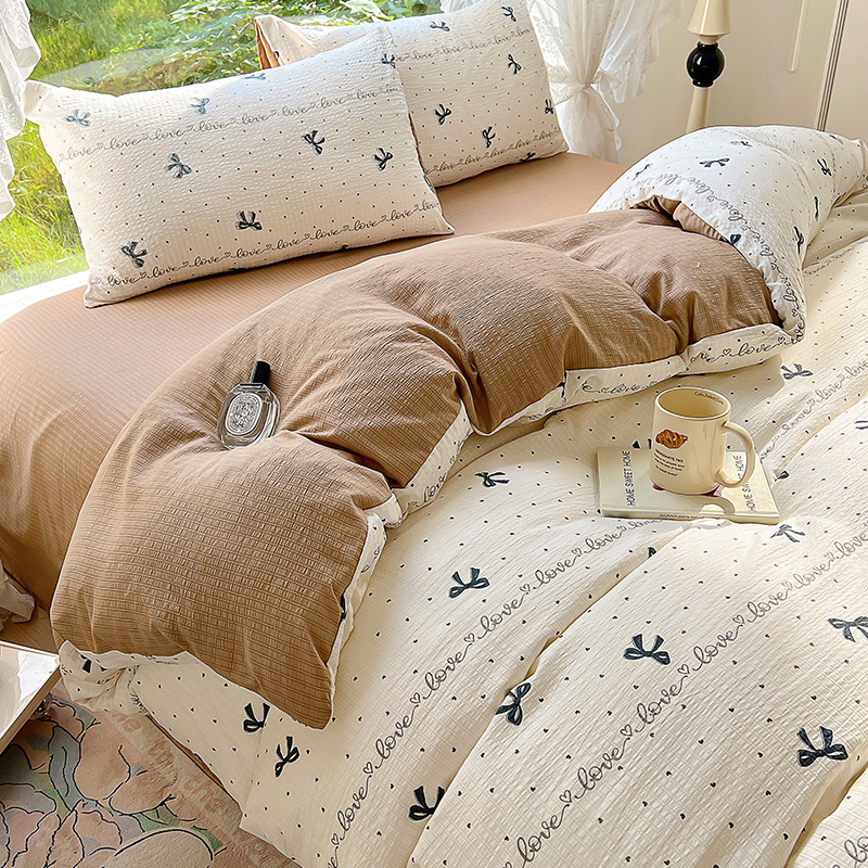 Picture of Class A Maternal and Infant Grade Fresh Small Zhu Cotton Four-piece Set Washed Cotton Bed Sheet Quilt Cover Three-piece Set for Student Dormitory
