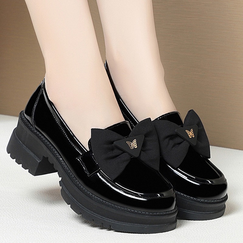 Spring and Autumn New Thick-soled British Style All-match Patent Leather Bow Single-layer Shoes Women's Thick Heel Black Not Tired Feet Loafers