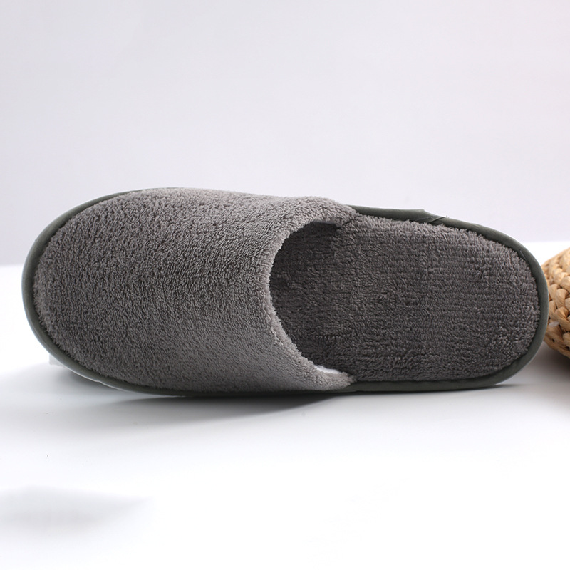 Picture of Disposable Slippers Hospitality Home Indoor Homestay Hotel Guesthouse Club Men's and Women's Coral Fleece Thickened Travel
