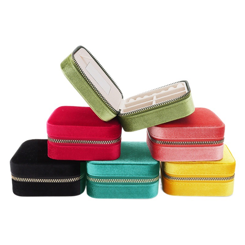 Yuan factory flannel ins style jewelry storage box travel portable jewelry box with mirror earrings ring jewelry box