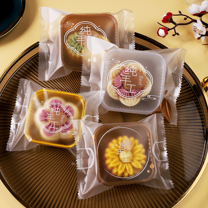 2024 new moon cake packaging bag handmade plastic machine-sealed mid-autumn ice skin flow heart moon cake self-sealing bag