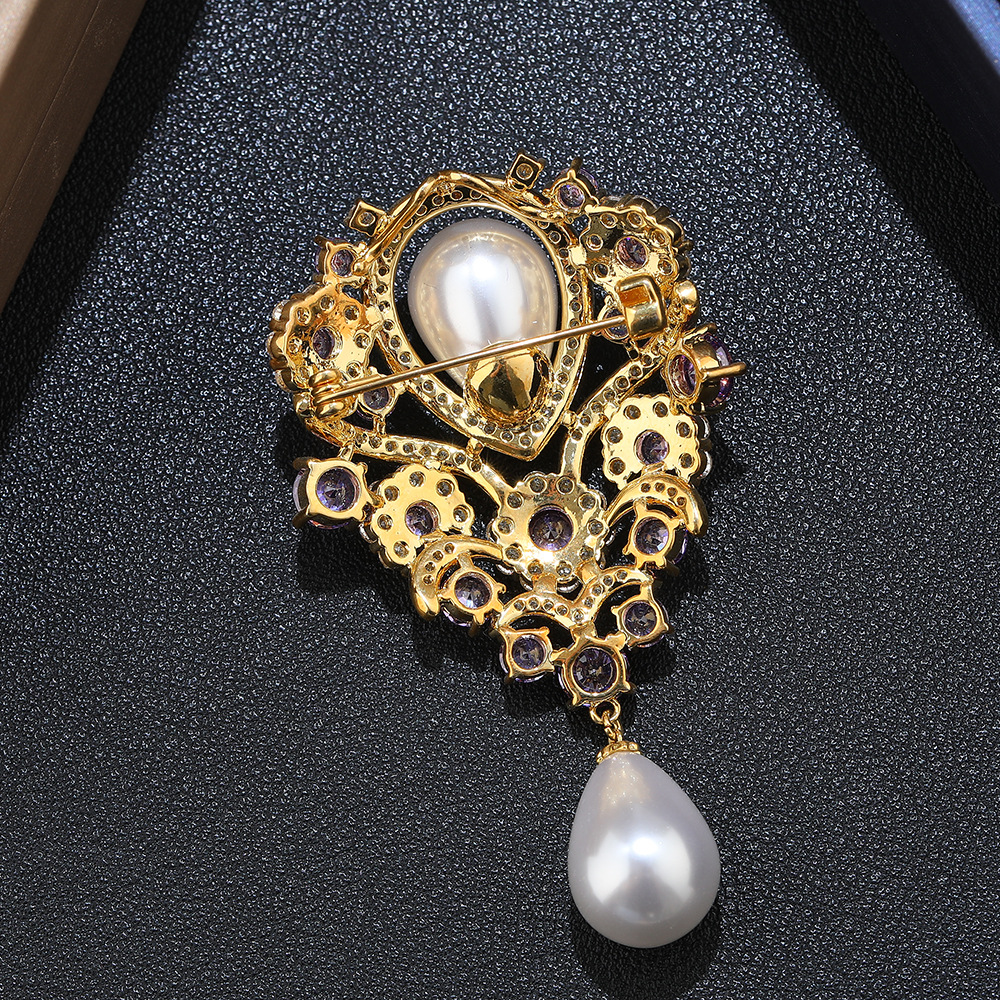 Picture of Purple Luxury High-End Diamond-Encrusted Zircon Large Pearl Brooch Anti-Exposure Suit Dress Accessories with Elegant and Fashion