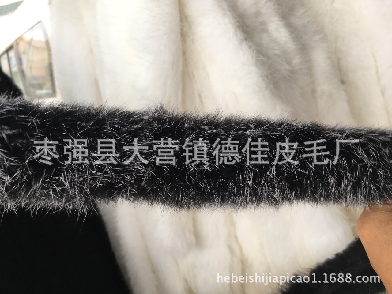 Picture of Wholesale rabbit wool strip 5cm fur hat strip DIY Tang suit Cape pet clothing fur strip wool strip wool edge