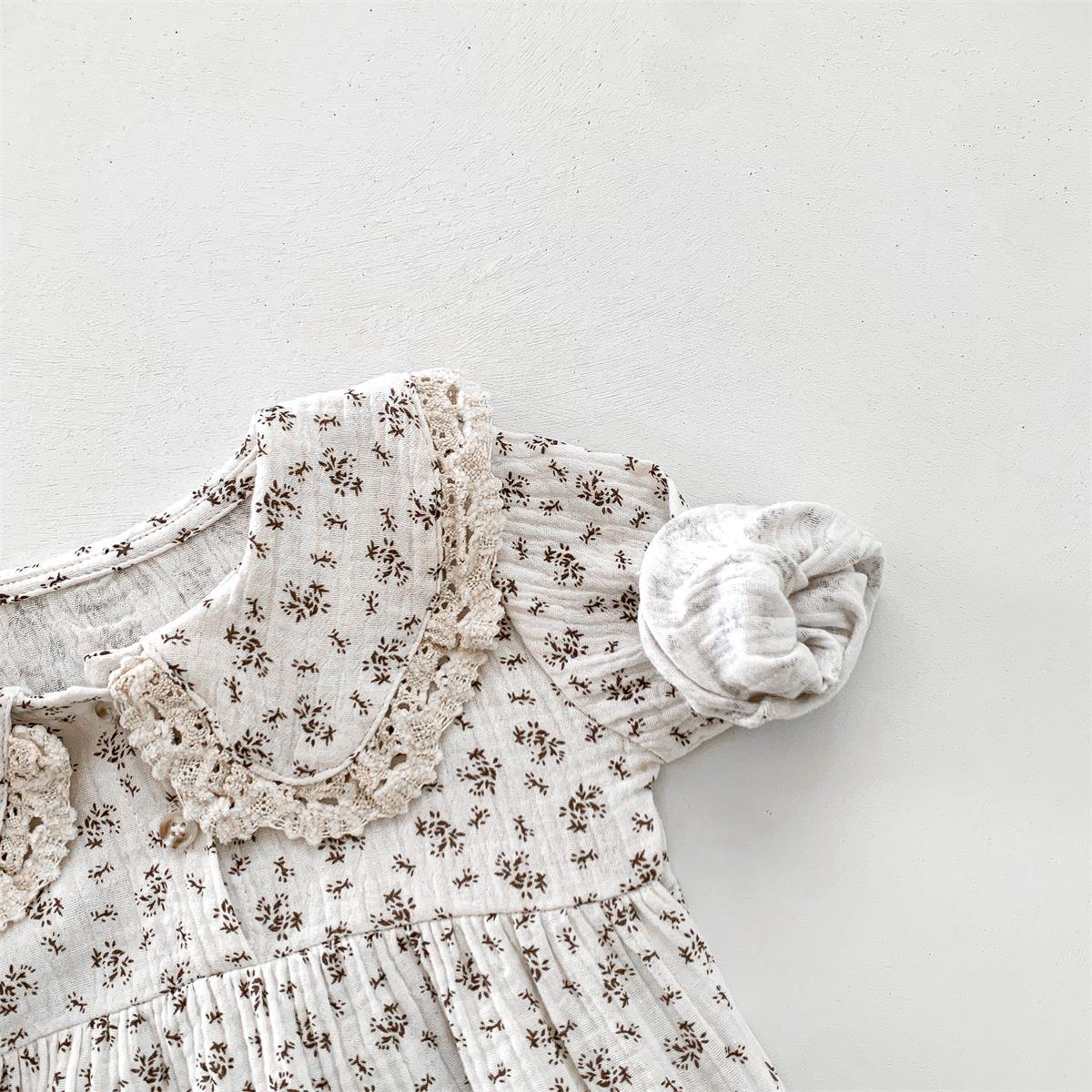 Picture of Baby Girl Spring & Fall Floral Long-Sleeved Fart Clothes Baby Fashionable Lace Edge Doll Collar Triangle Harem Outing Clothes