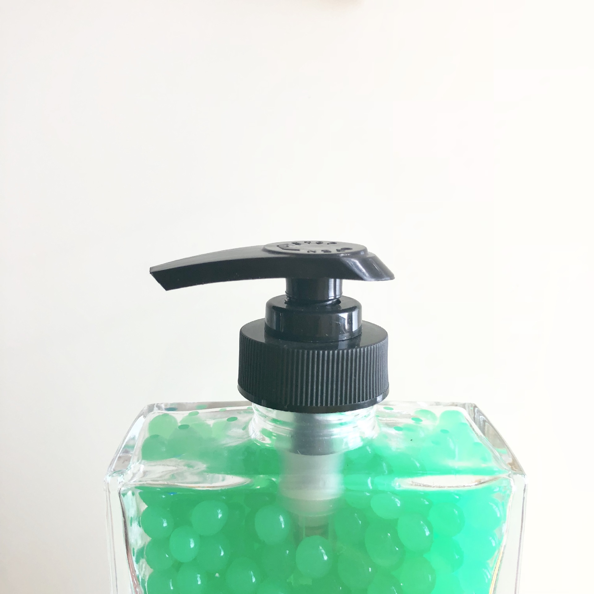 Source Manufacturer Threaded Pump Various Sizes Daily Necessities/Hotel Pcr Bathroom Pump Head