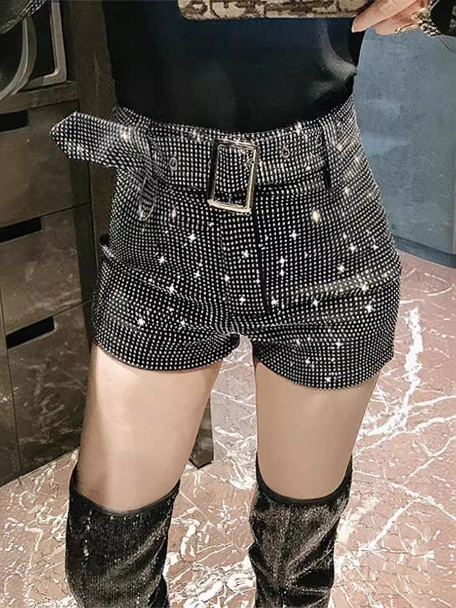 Picture of Full Diamond Shorts Women's Korean-style Celebrity Fragrant Style Fashionable Age-reducing Dopamine Color High-waist Slim-fit Slimming Outer Wear in stock