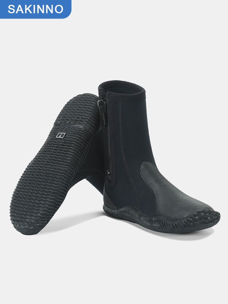 Picture of Diving Shoes 5MM Beach Surfing Tracing Shoes Non-slip Wear-resistant Diving Boots Vulcanizing Shoes Snorkeling Shoes Rescue Flood-fighting Shoes