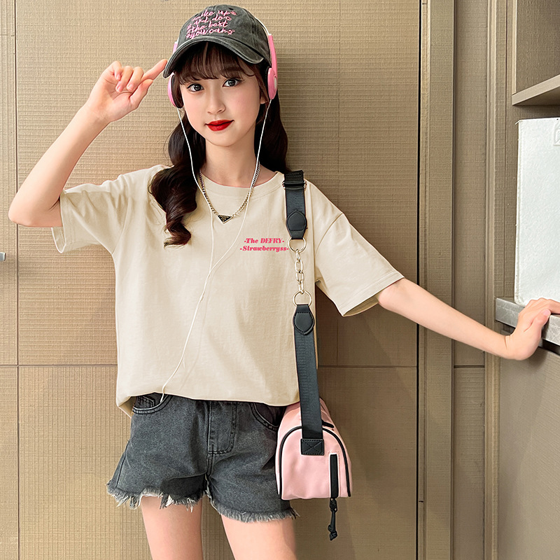 Picture of Girls' Short-sleeved Pure Cotton T-shirt Summer New Arrival Loose Sports Cartoon Printed Top Western Style Half-sleeved T-shirt Girls' Children's Wear