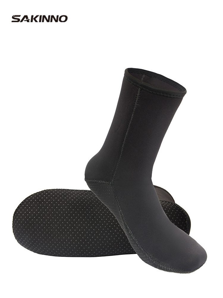 Manufacturers supply 3MM warm diving socks for men and women adult snorkeling socks cold-proof non-slip long tube swimming beach socks