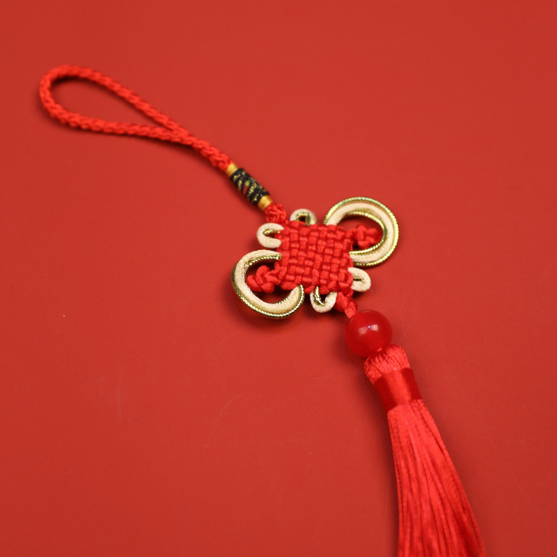 Chinese knot 8 Plate finished Phnom Penh knot 8 plate red bead tassel jewelry clothing gift box decoration factory wholesale
