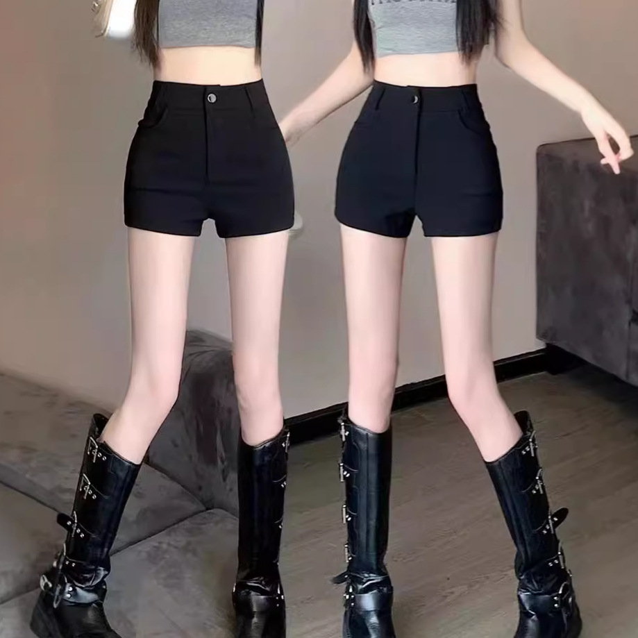 Black Shorts Women's Summer 2024 New High Waist Small Tight Outer Wear A- line Casual Hot Pants