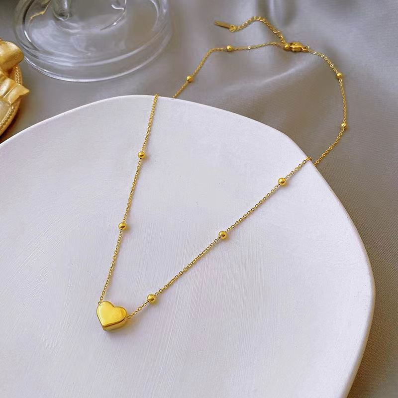 Temperament Love Titanium Steel Necklace 2021 New Women's Non-fading Fashion Niche Design Sense Trendy Internet Celebrity Clavicle Chain