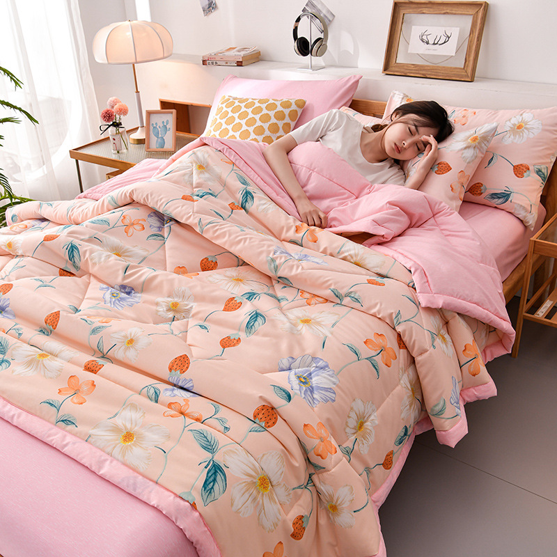 Air-Conditioning Quilt, Summer Cool Quilt, Thin Single and Double Washed Cotton Summer Quilt, Gift Box, Kidsren's Quilt, Sales Quilt, Machine Washable