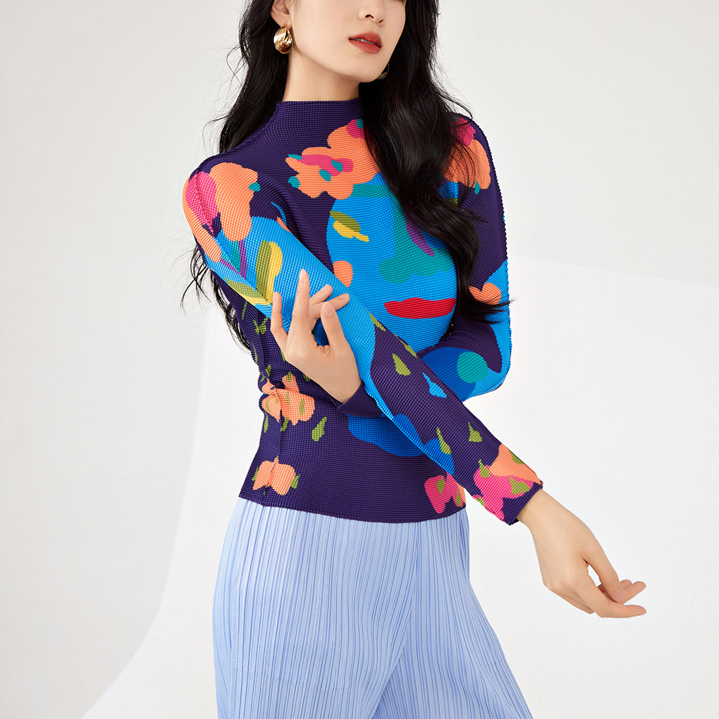 Picture of Distinctive Semi-high Collar Base Shirt Women's Long-sleeved Spring and Autumn Women's New Printed Base Shirt Thin T-shirt Women's Clothes