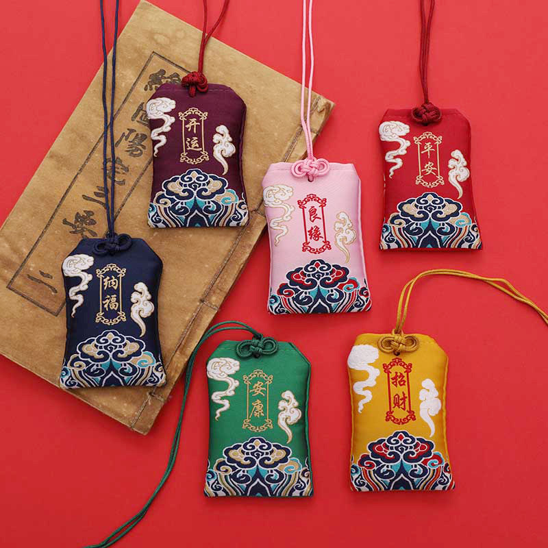 Picture of Wholesale Hanging Neck Chinese Embroidery Prayer Bag Small Purse Brocade Sachet Amulet Lucky Bag Guard Sachet Empty Bag