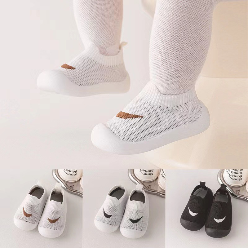 Baby Toddler Shoes Spring and Autum Soft Sole Non-Slip 0-1-3 Years Old Female Infants and Boys Toddler Shoes Mesh Breathable