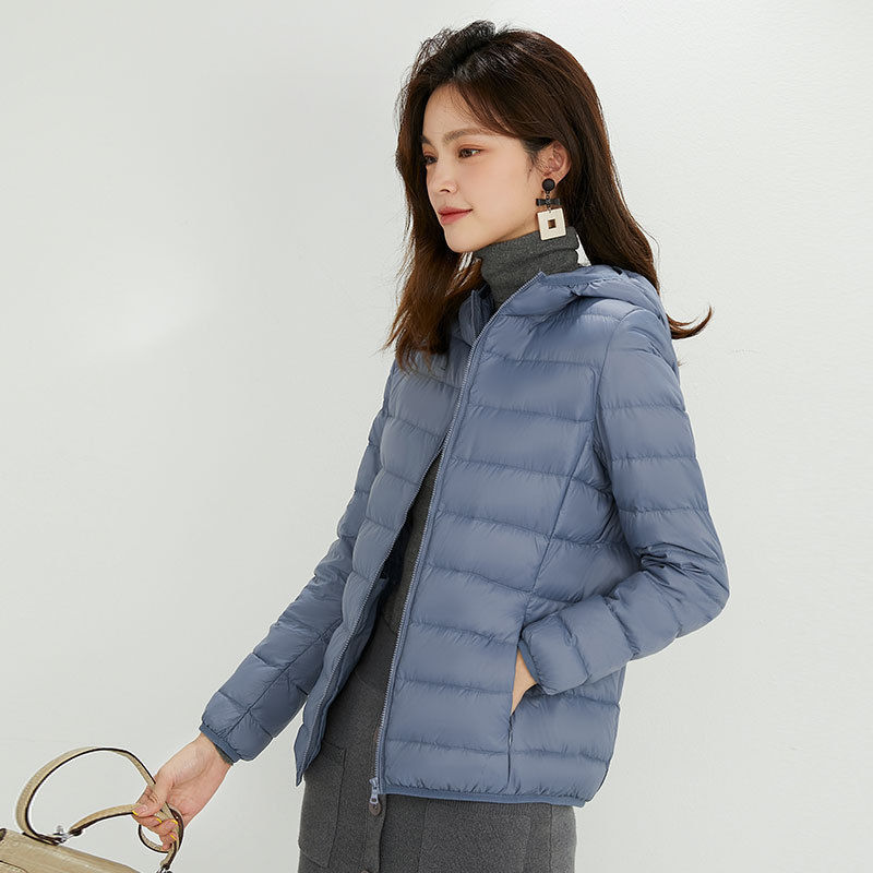 Picture of 90 down down Jacket Women's Hooded Lightweight Short Large Size Lightweight Western Style White Duck down Jacket Pinghu down Jacket Wholesale