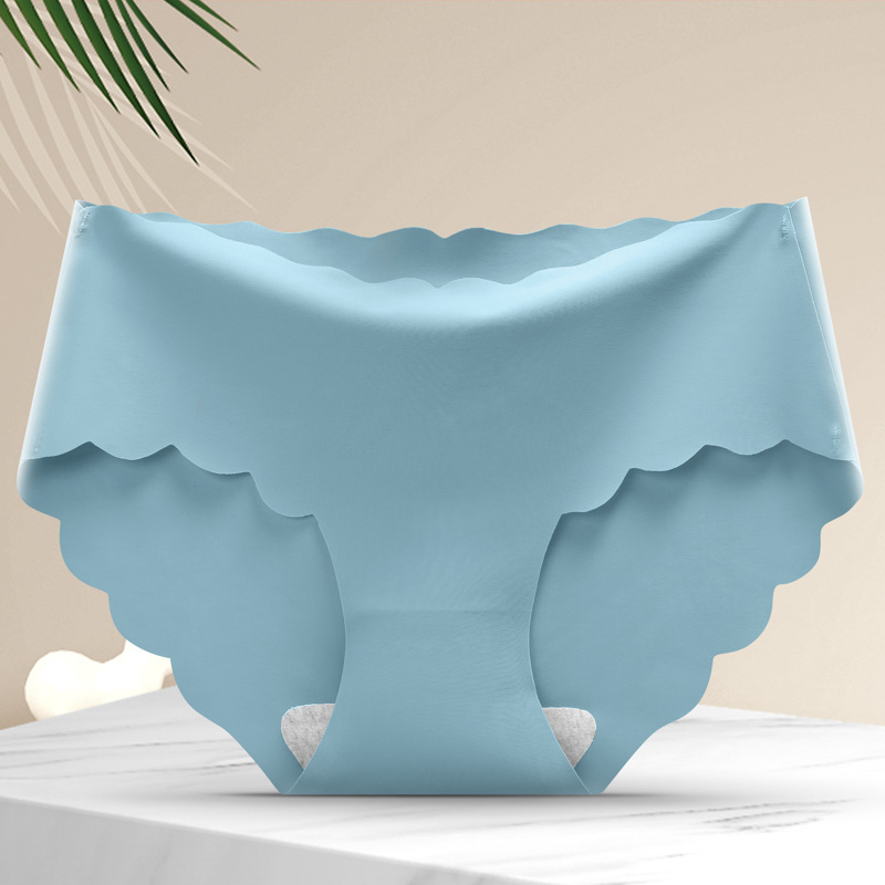 Picture of Explosions ice silk seamless one-piece panties ladies comfortable mid-waist cotton crotch girls' briefs plus size manufacturers