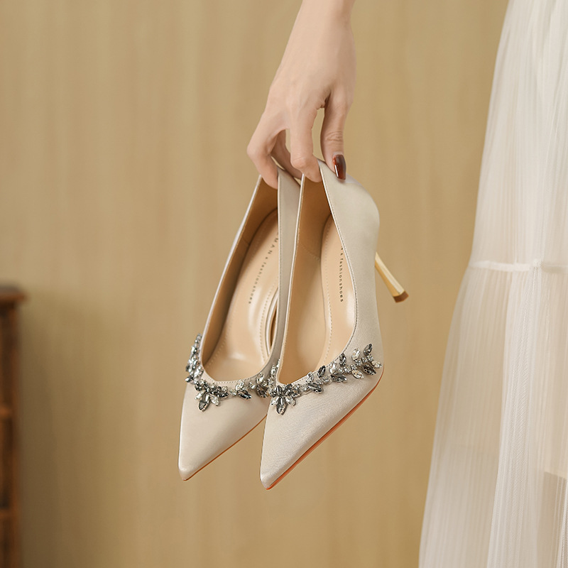 883 New High Sense Niche Pointed Shoes Wedding Shoes Rhinestone French High Heels Black Thin Heel Women 7.5CM