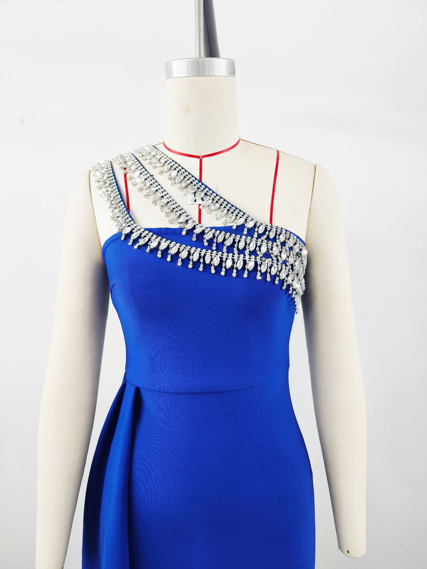 Picture of Cross-border High-end Women's Cross-shoulder Diamond-encrusted Evening Dress Women's Banquet Elegant Light Luxury Niche High-end Bandage dress