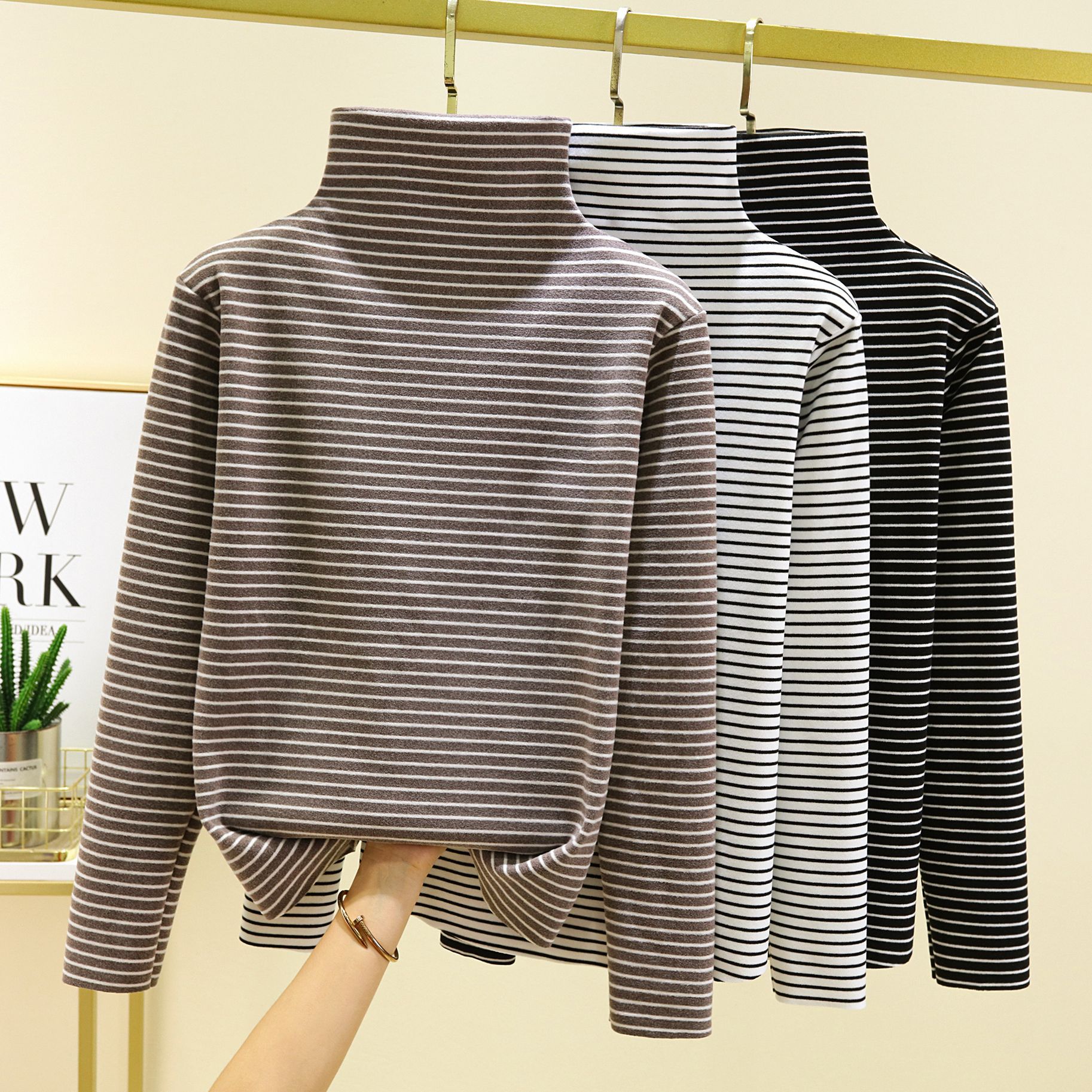 Autumn and Winter de Velvet turtleneck long-sleeved bottoming shirt retro striped versatile T-shirt inner simple pullover women's top