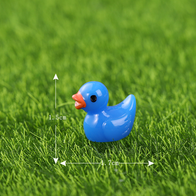 Picture of Little Yellow Duck doll pendant Moss micro landscape decoration creative ornaments mini little duck resin crafts