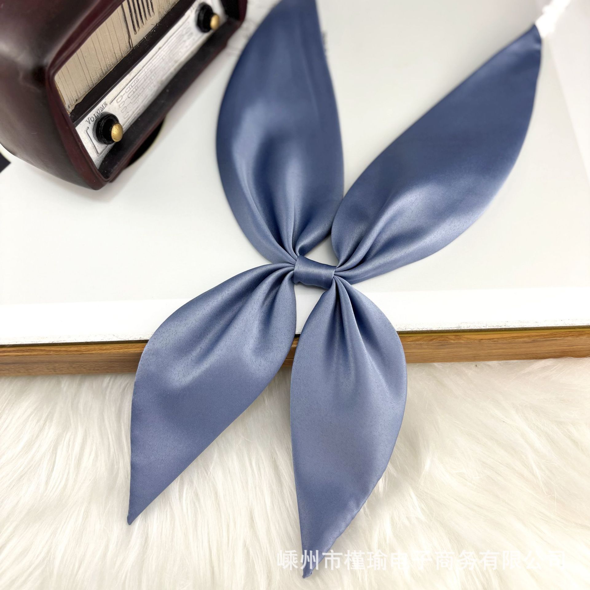 Picture of Goldfish Knot Jk Bow Tie Imitation Triangle Towel Free Slayer Suit Scarf Japanese Bow Uniform Collar wine red