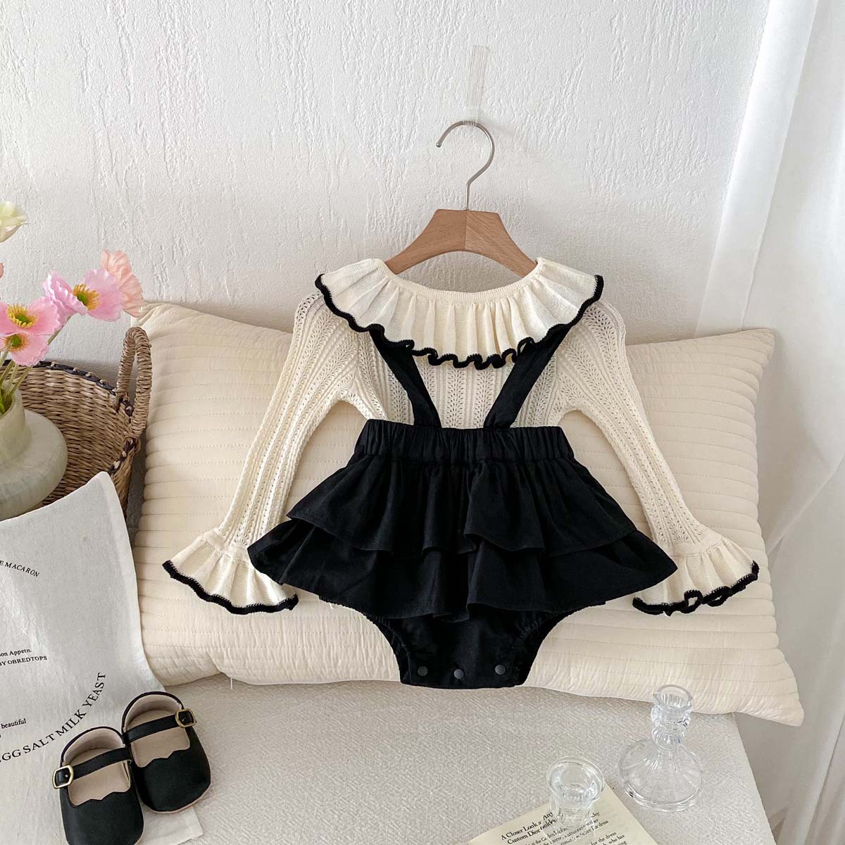Girls Trumpet Sleeve Knitted Shirt Suit Baby Clothes Baby 2024 New Style Small Fragrant Style Suspender Bag Fart Jacket