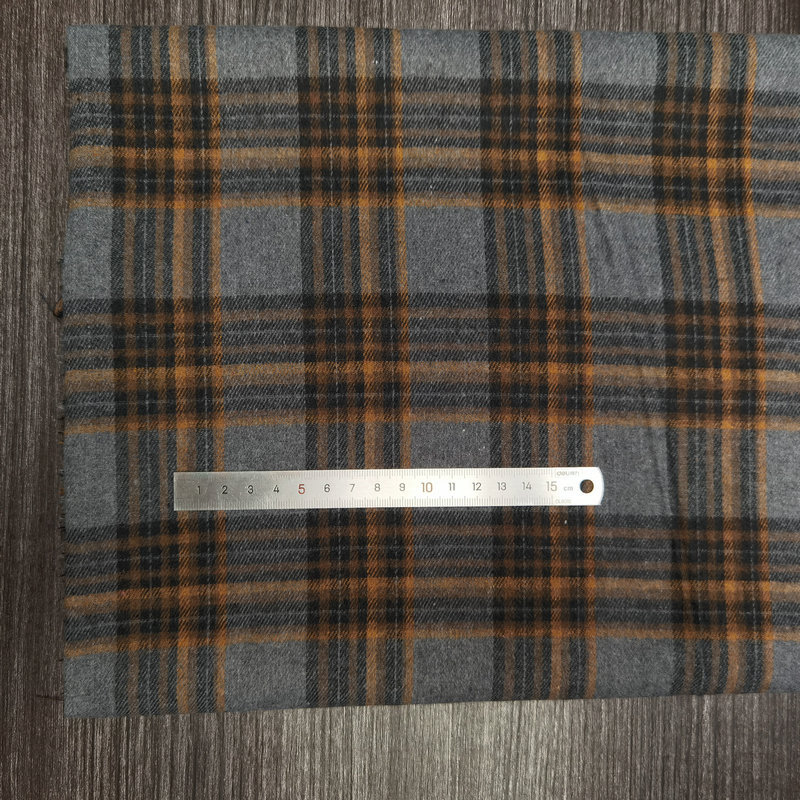 Picture of Spot twill sanding cotton plaid children's shirt plaid fabric 21 yarn-dyed flannel decorative fabric