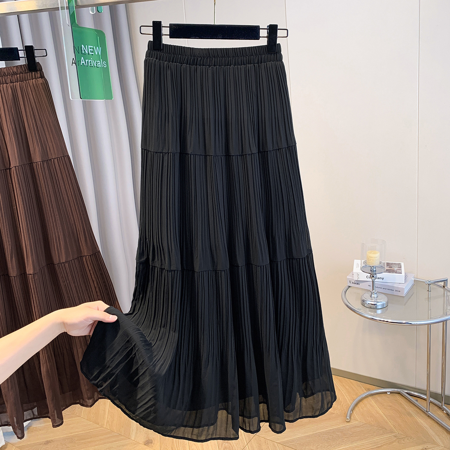 Picture of plus size Women's Summer 2025 New Belly Covering Slim A- line Pleated Half-length Skirt chubby girl Midi Large Umbrella Skirt