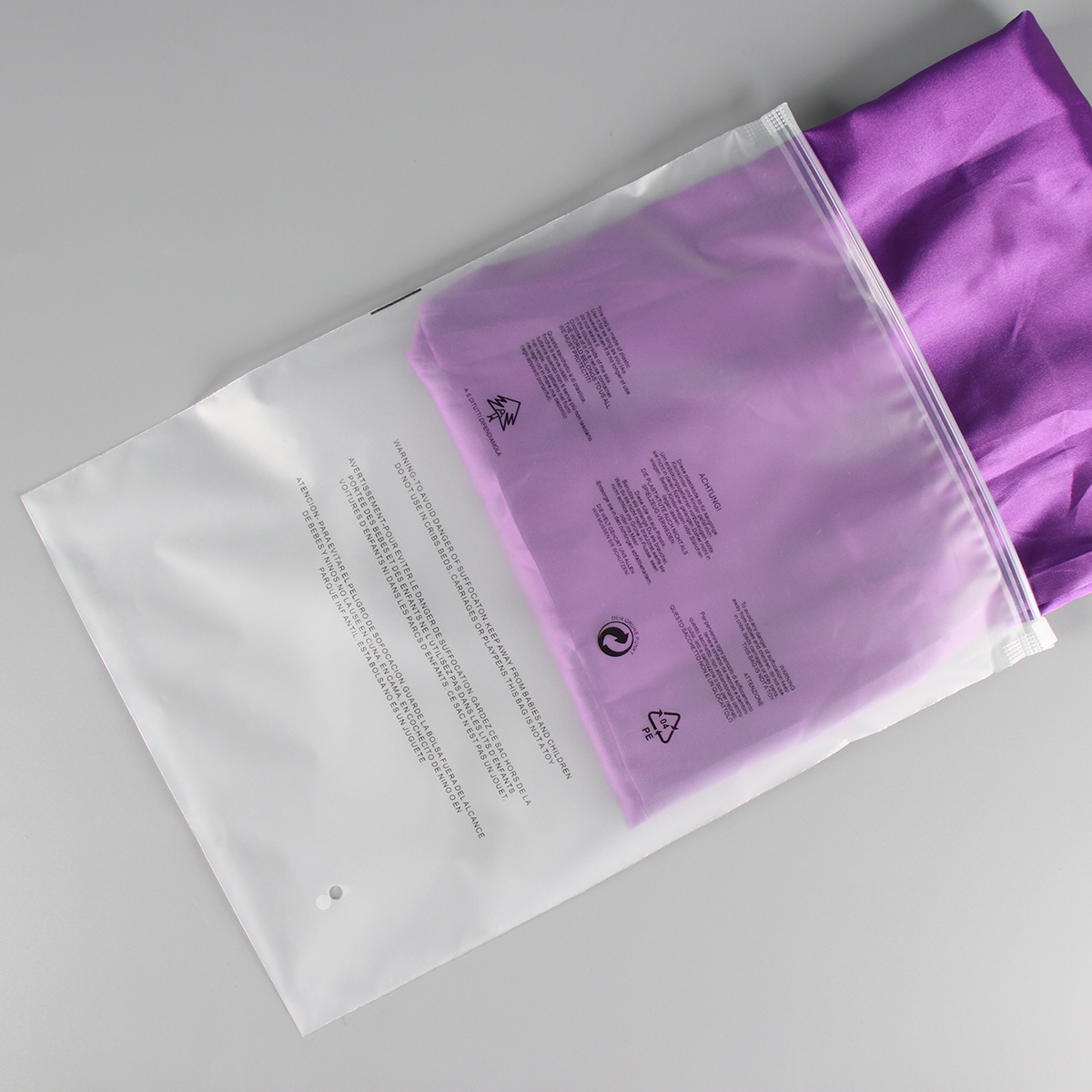 Spot matte surface printing warning pe zipper bag transparent clothing packaging bag children's underwear pants self-sealing bag
