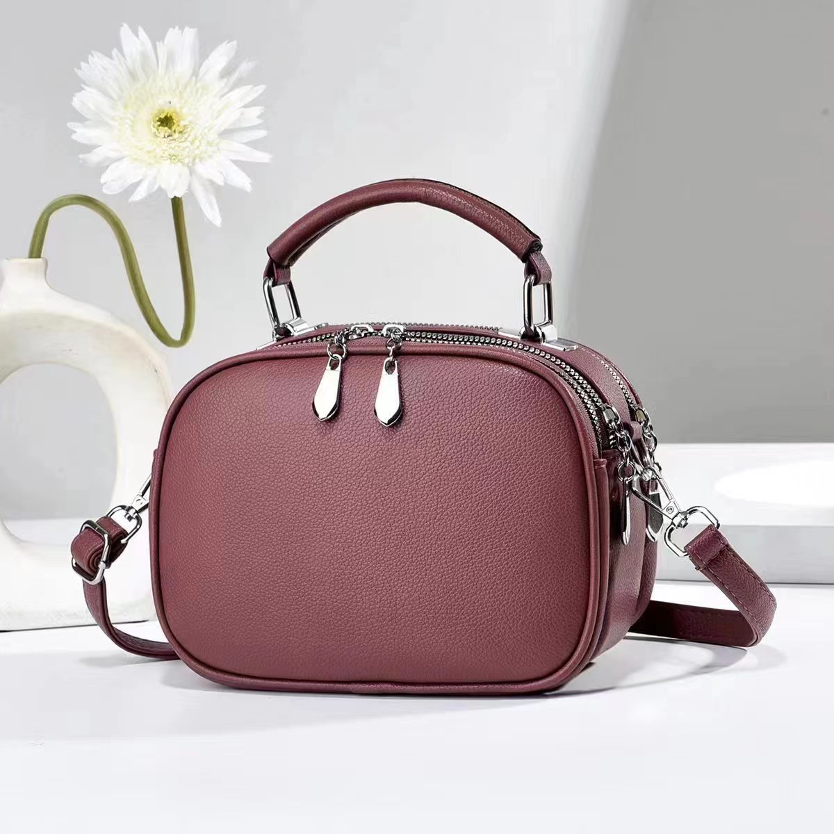 Picture of 2024 New Fashion shoulder bag western style messenger bag large capacity Korean style small square bag texture trendy multi-layer mobile phone bag