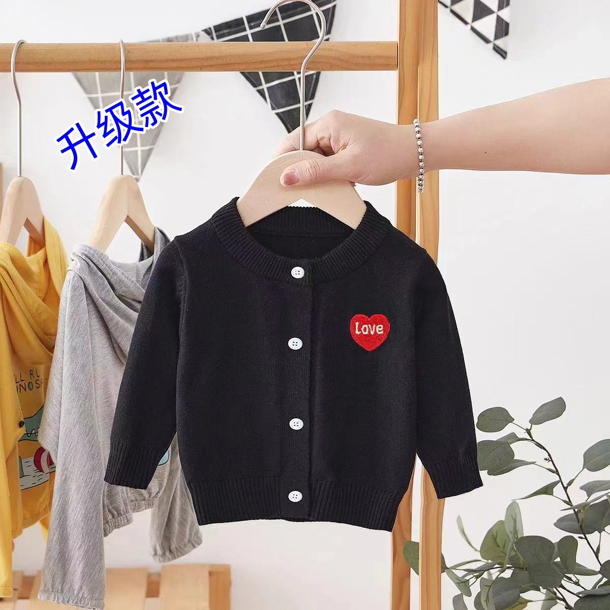 Picture of Live Supply 2025 New Children's Sweater Spring Baby Round Neck Pure Color Outwear Girls Cotton Knitted Cardigan