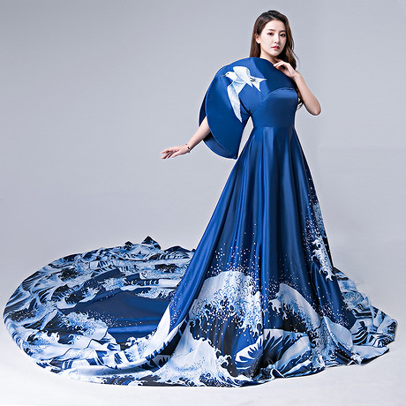 Freshippo World Chinese wedding dress new princess wedding dress online Hongbo business TikTok photography photo studio stage performance