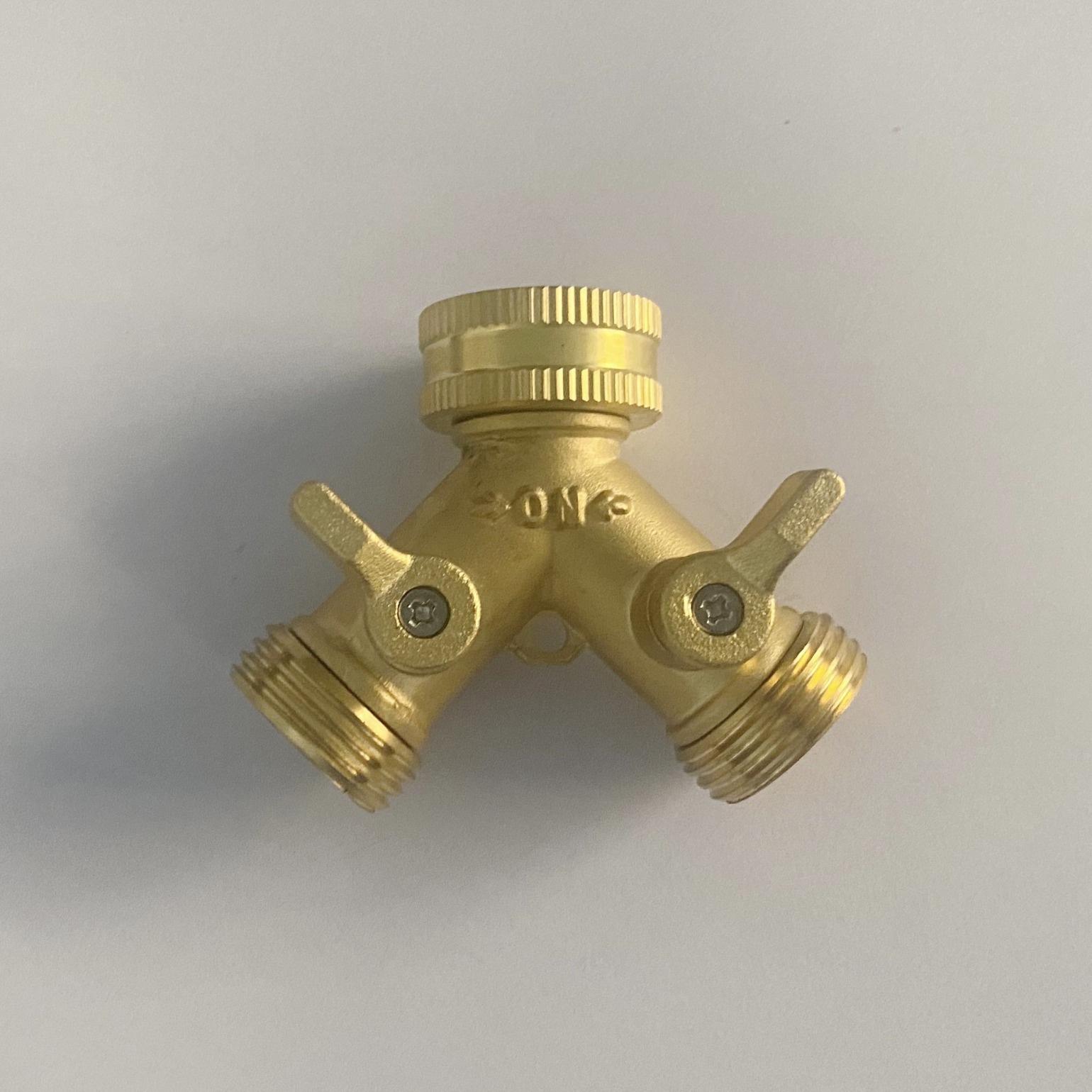 Picture of Garden Copper Connector 3/4 All-Copper Diverter 6-Point Faucet One-To-Two Connector Y-Shaped Garden Hose Diverter