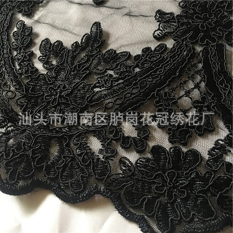 Picture of Shantou manufacturers new black mesh bottom polyester yarn rope water soluble lace clothing embroidered fabric spot