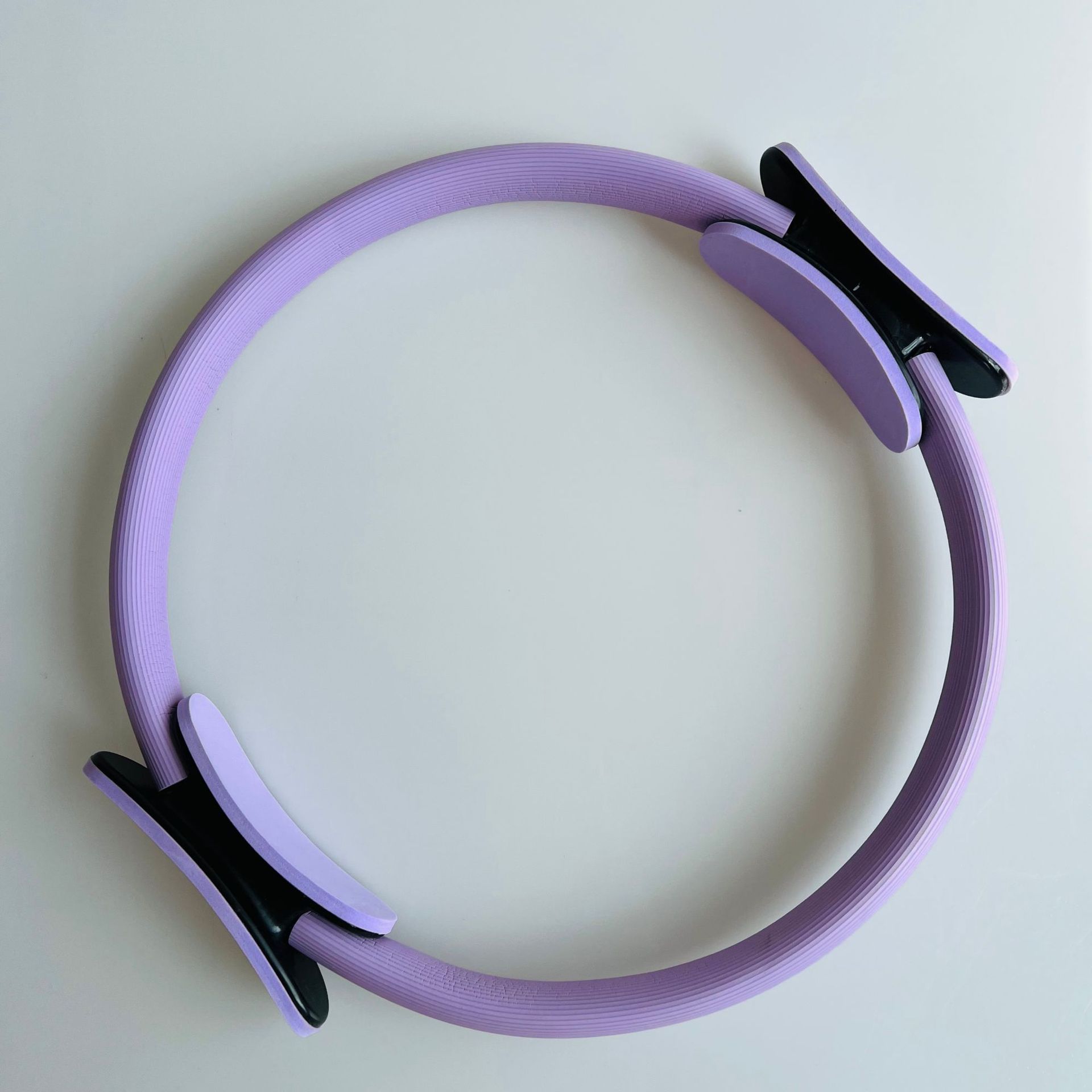 Picture of Cross-Border Supply of Pilates Circle, Fiberglass Resistance Circle, Yoga Slimming Circle, Slimming Leg Pelvic Floor Muscle Repair Trainer