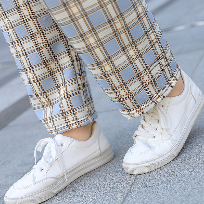 Picture of Black and White Plaid Wide-Leg Pants for Women in Summer Thin High-Waisted Loose Slimming Look Floor-Length Casual Straight Pants Live Broadcast Welfare Style