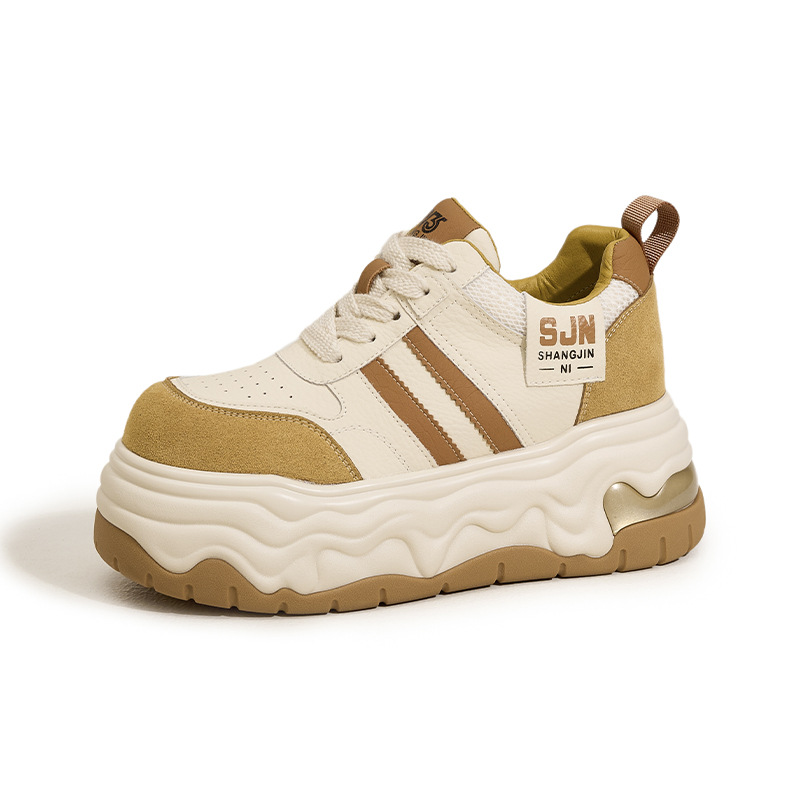 Picture of Thick sole inner increase moral training shoes women's 2025 dissolve shoes autumn and winter new white shoes fashionable and versatile casual board shoes